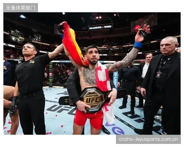 UFC将在白宫举办历史性赛事，头条主赛为托普里亚与加瑟基的轻量级冠军统一战。
